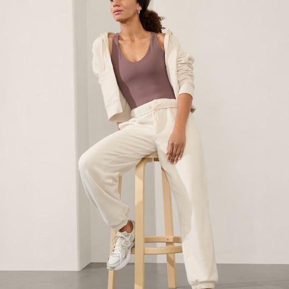 NWT - Athleta Recover Cozy Joggers Fleece Lounge Pants Soft Plush Comfy - Picture 2 of 11